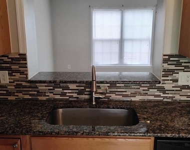 667 Walnut Street - Photo Thumbnail 6