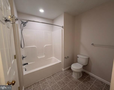 2133 Hidden Meadows Avenue - Photo Thumbnail 28