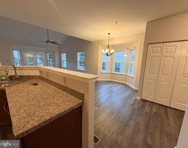2133 Hidden Meadows Avenue - Photo Thumbnail 5