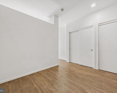 1015-1021 W Lancaster Avenue - Photo Thumbnail 6