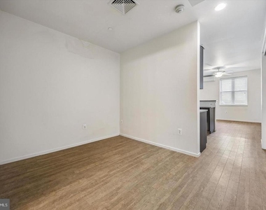 1015-1021 W Lancaster Avenue - Photo Thumbnail 21