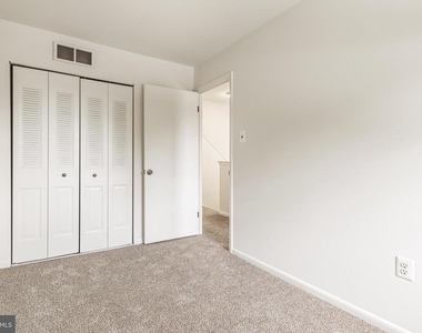 515 N York Road - Photo Thumbnail 19