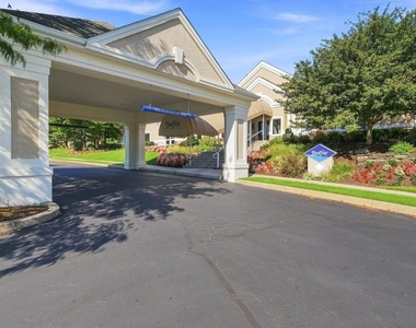 432 Country Club Drive - Photo Thumbnail 38