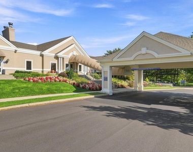 432 Country Club Drive - Photo Thumbnail 39