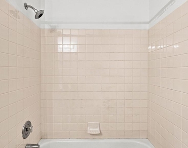 432 Country Club Drive - Photo Thumbnail 31