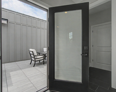 163 E Park Street - Photo Thumbnail 49