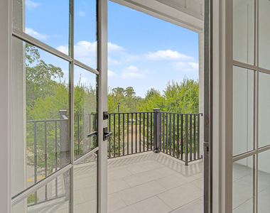 163 E Park Street - Photo Thumbnail 18