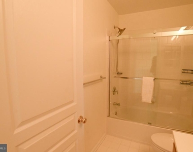 1910 Cavalier Lane - Photo Thumbnail 28