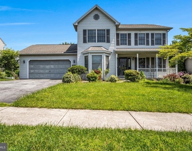 1210 Highlander Way - Photo Thumbnail 1