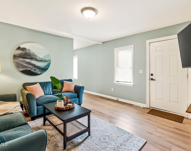 418 N Allen Road - Photo Thumbnail 3