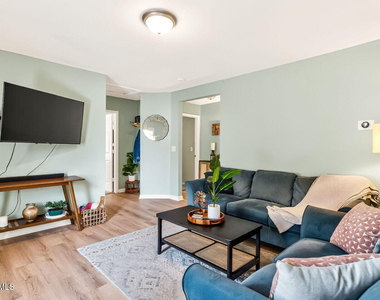 418 N Allen Road - Photo Thumbnail 4