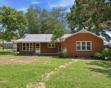 1305 Erwin Road - Photo Thumbnail 32