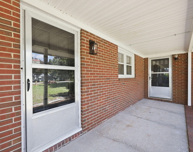 1305 Erwin Road - Photo Thumbnail 35