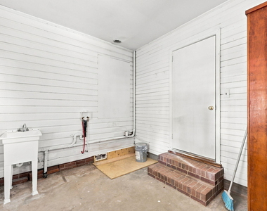 1305 Erwin Road - Photo Thumbnail 28