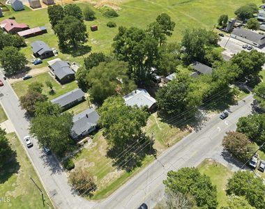 1305 Erwin Road - Photo Thumbnail 49