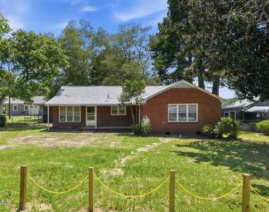 1305 Erwin Road - Photo Thumbnail 1