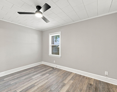 1305 Erwin Road - Photo Thumbnail 16