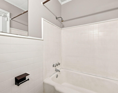 1305 Erwin Road - Photo Thumbnail 19