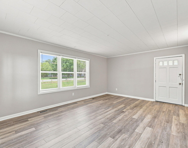 1305 Erwin Road - Photo Thumbnail 24