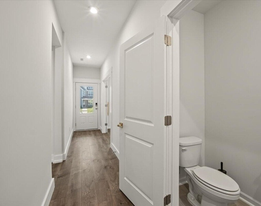 413 Haywood Glen Drive - Photo Thumbnail 42