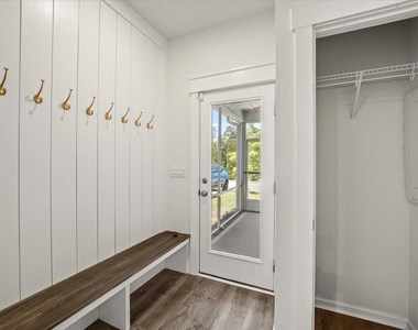 413 Haywood Glen Drive - Photo Thumbnail 30