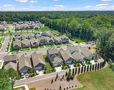 413 Haywood Glen Drive - Photo Thumbnail 51