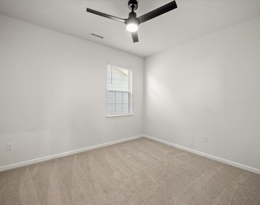 413 Haywood Glen Drive - Photo Thumbnail 23