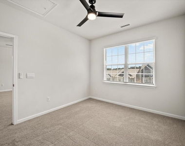 413 Haywood Glen Drive - Photo Thumbnail 24