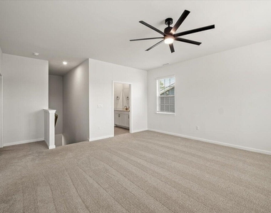 413 Haywood Glen Drive - Photo Thumbnail 10