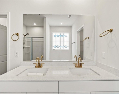 413 Haywood Glen Drive - Photo Thumbnail 17