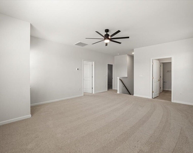 413 Haywood Glen Drive - Photo Thumbnail 11