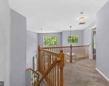21 Cambridge Court - Photo Thumbnail 13