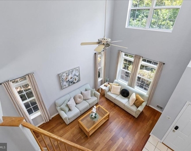 21 Cambridge Court - Photo Thumbnail 5