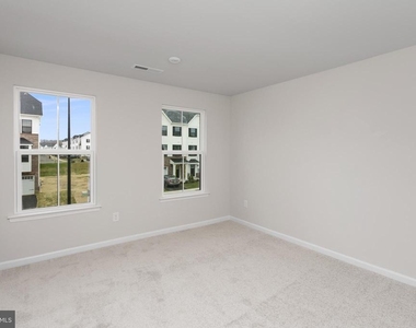 46 Rosemary Way - Photo Thumbnail 17