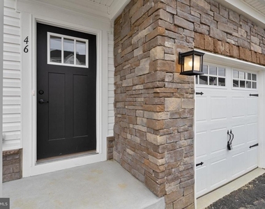 46 Rosemary Way - Photo Thumbnail 1