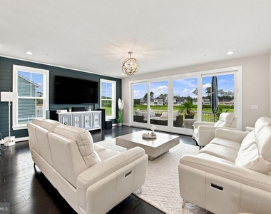 10125 Fast Colors Lane - Photo Thumbnail 20
