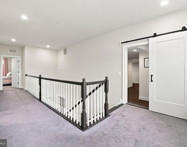 10125 Fast Colors Lane - Photo Thumbnail 45