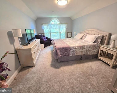 15401 Jamies Way - Photo Thumbnail 56