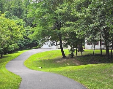 15401 Jamies Way - Photo Thumbnail 64
