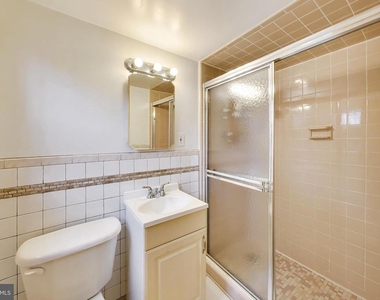 3510 Marlbrough Way - Photo Thumbnail 29