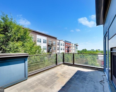 5600 45th Avenue - Photo Thumbnail 34