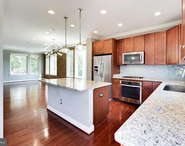 5600 45th Avenue - Photo Thumbnail 15