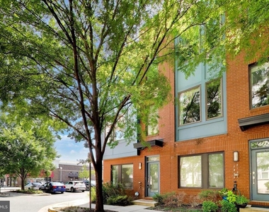 5600 45th Avenue - Photo Thumbnail 2