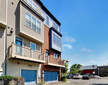 5600 45th Avenue - Photo Thumbnail 39