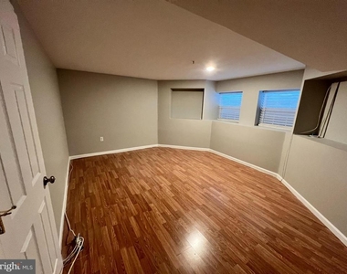 9615 Huxley Drive - Photo Thumbnail 3