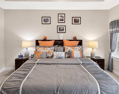 9008 Armstrong Lane - Photo Thumbnail 18