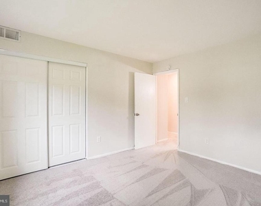 5414 85th Avenue - Photo Thumbnail 18