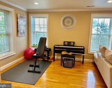 202 Martins Lane - Photo Thumbnail 24