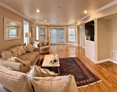 202 Martins Lane - Photo Thumbnail 11