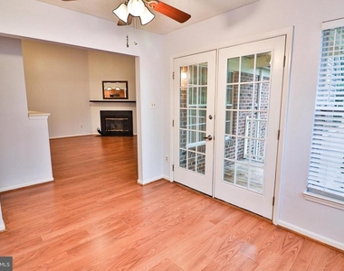 13110 Briarcliff Terrace - Photo Thumbnail 17
